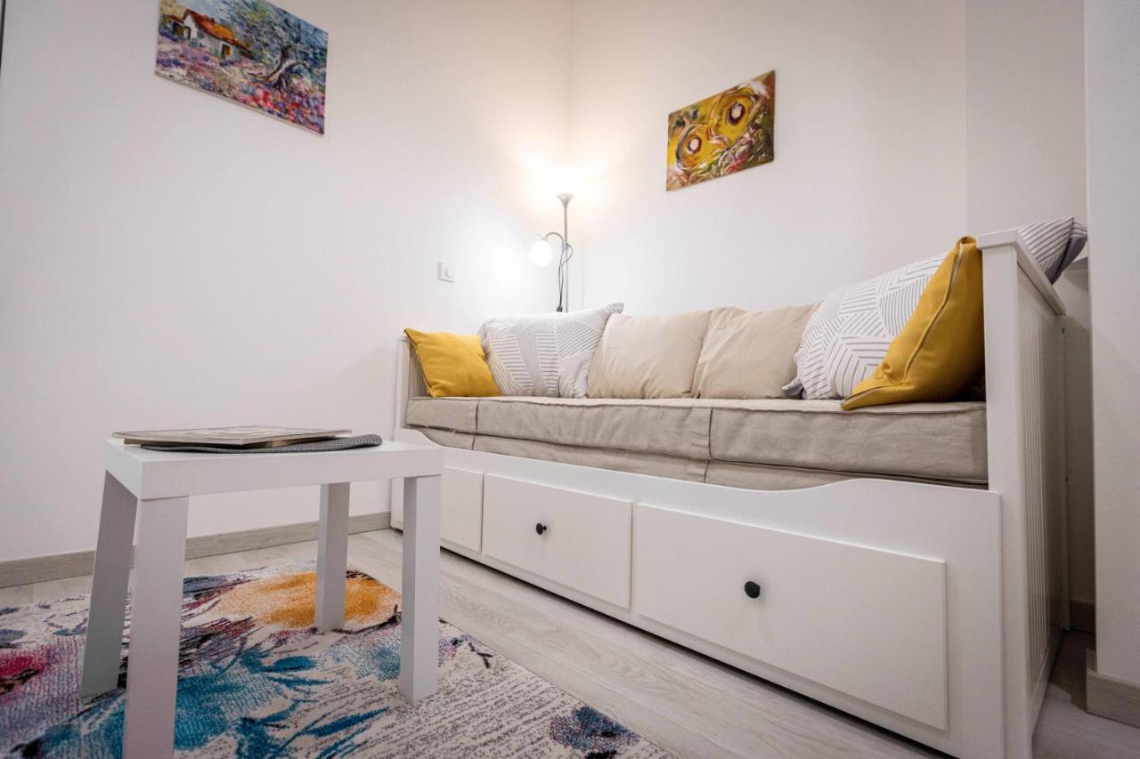 Deluxe Egle1 I Egle 2 Whit A Private Parking Apartment *